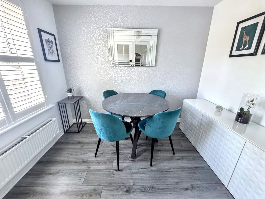 Property image 9 of 26