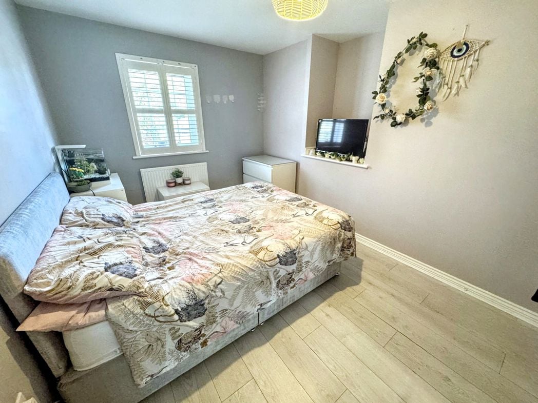 Property image 17 of 26