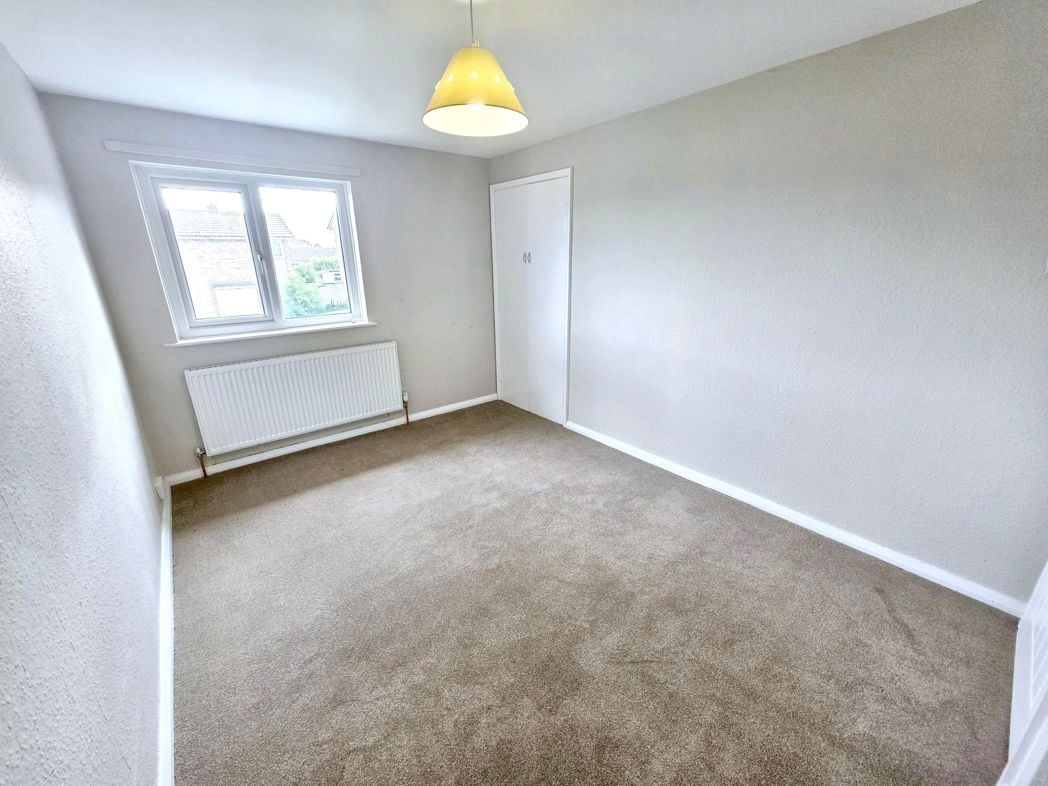 Property image 8 of 11