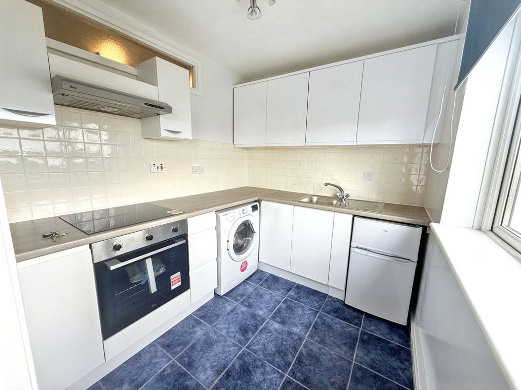 Property image 3 of 10