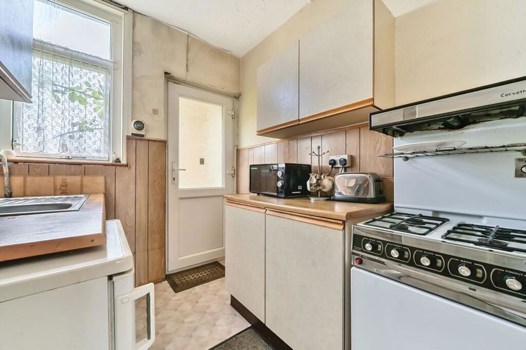 Property image 4 of 20