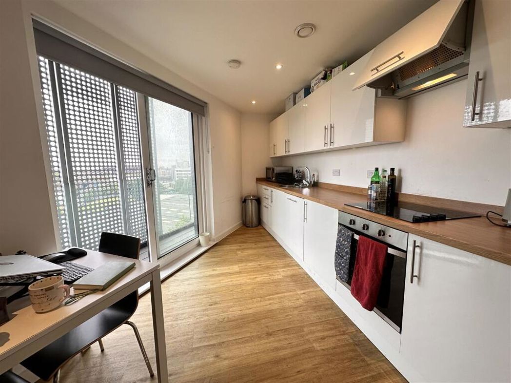 Property image 3 of 15