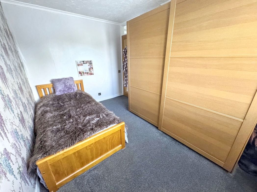 Property image 13 of 20