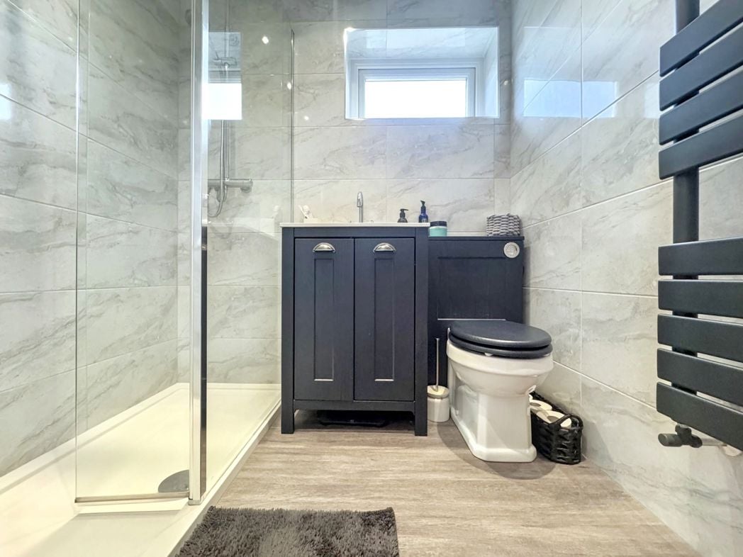 Property image 16 of 20