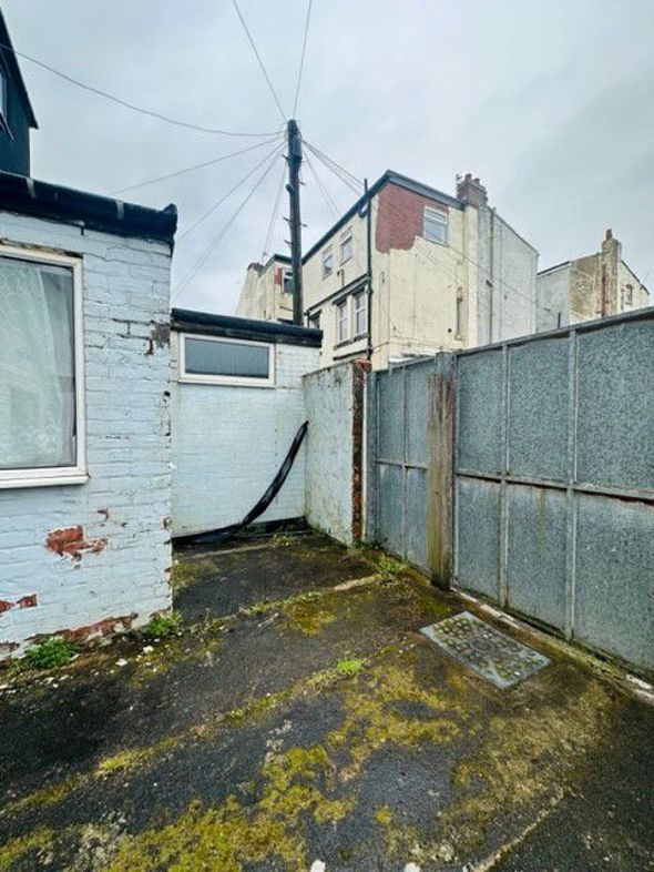 Property image 15 of 55
