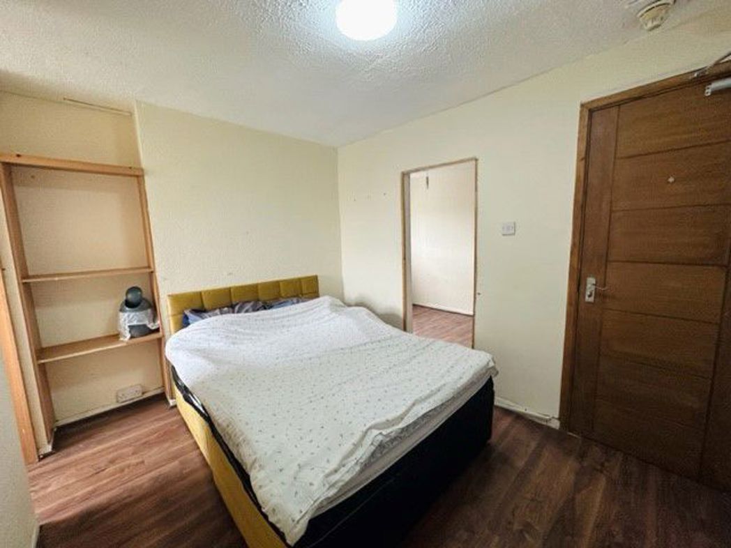 Property image 22 of 55