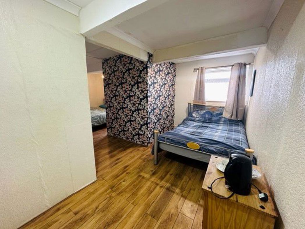 Property image 27 of 55