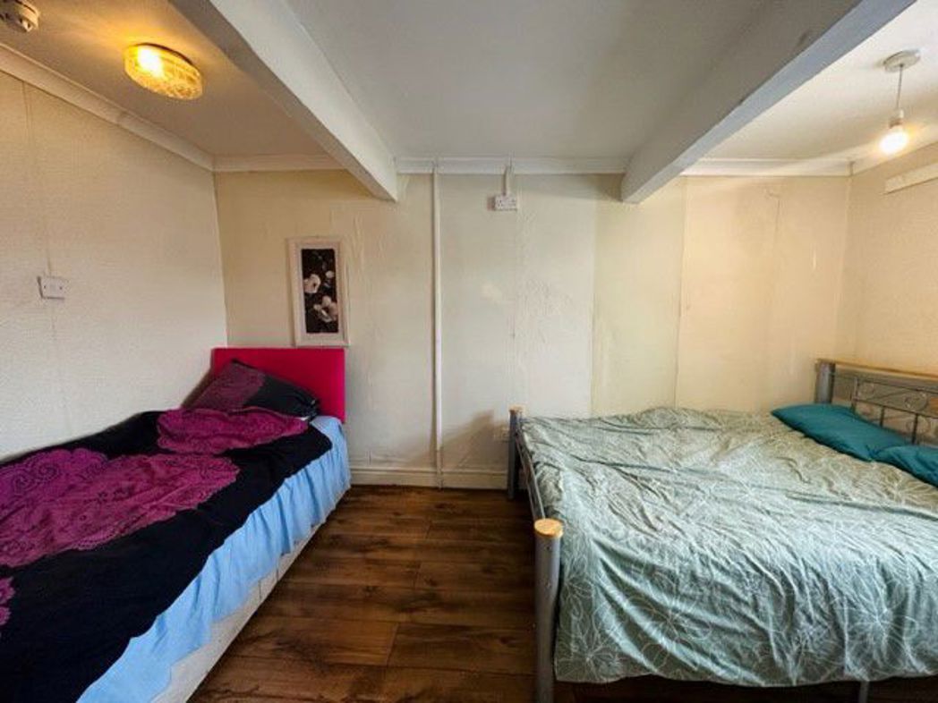 Property image 29 of 55
