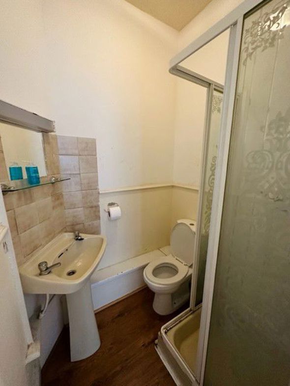 Property image 55 of 55