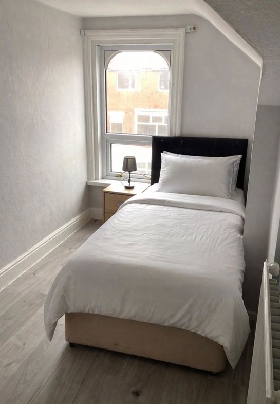Property image 11 of 24