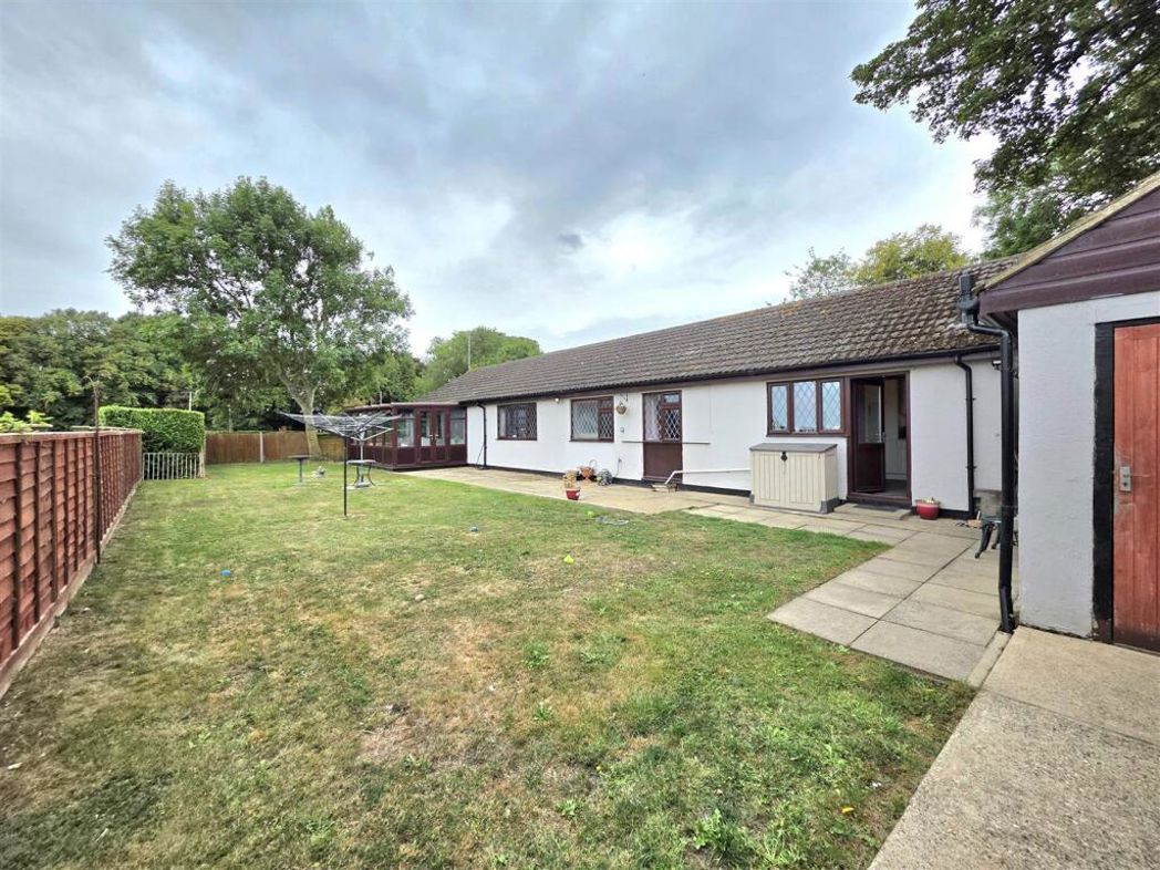 Property image 31 of 33