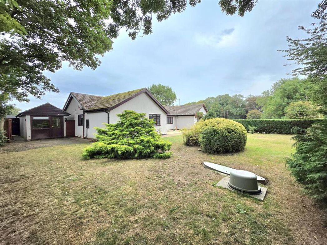 Property image 33 of 33