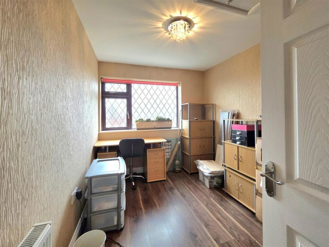 Property image 20 of 33