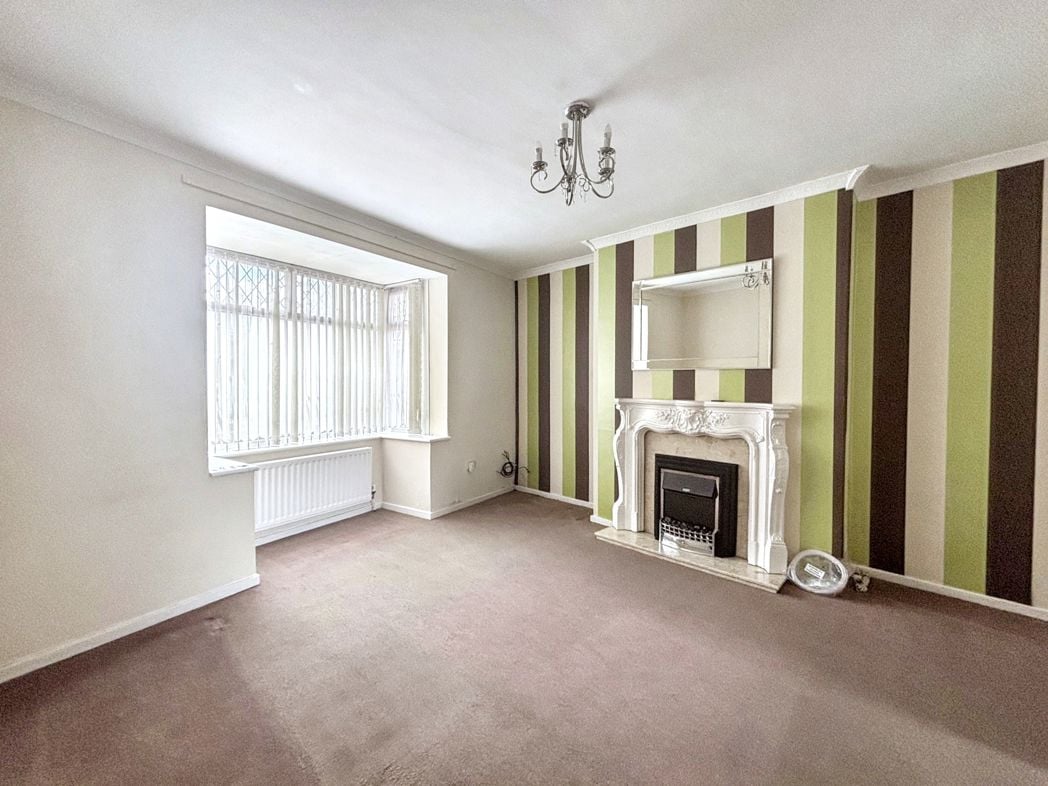 Property image 2 of 13