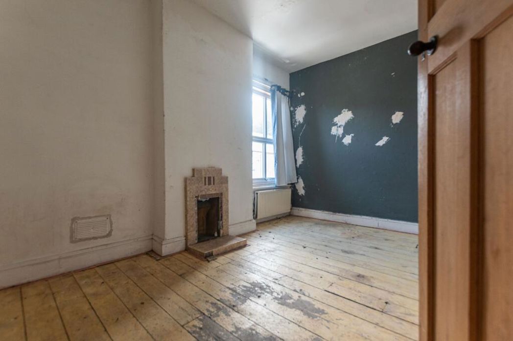 Property image 11 of 13