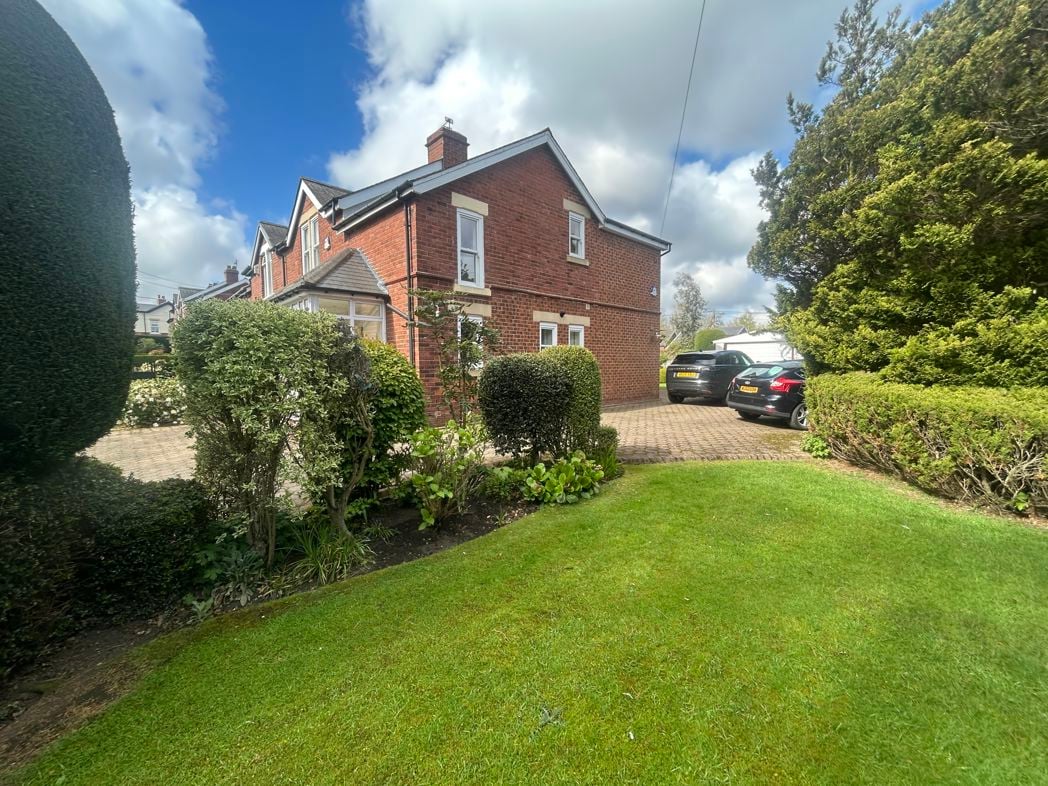 Property image 21 of 23