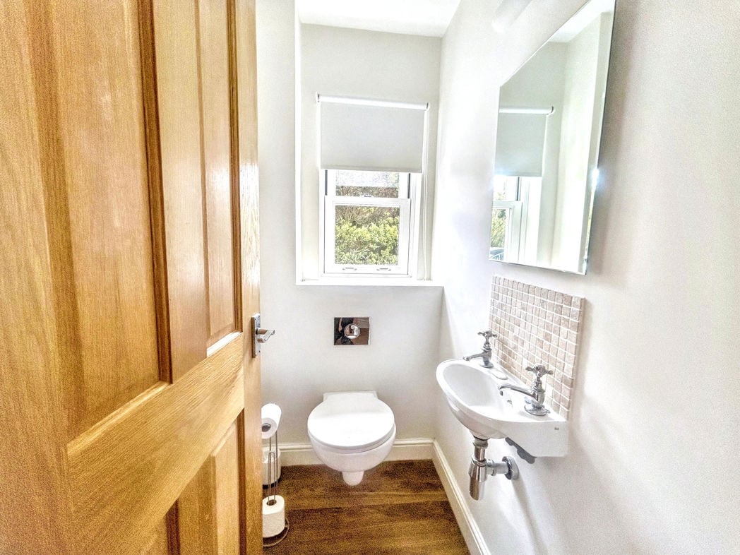 Property image 6 of 23