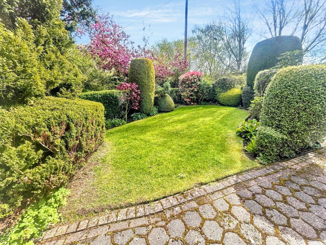 Property image 15 of 23