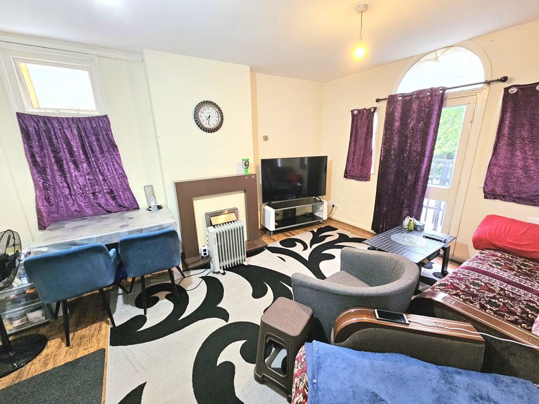 Property image 8 of 8