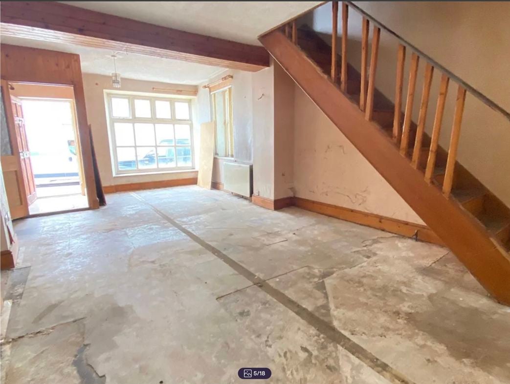 Property image 5 of 17