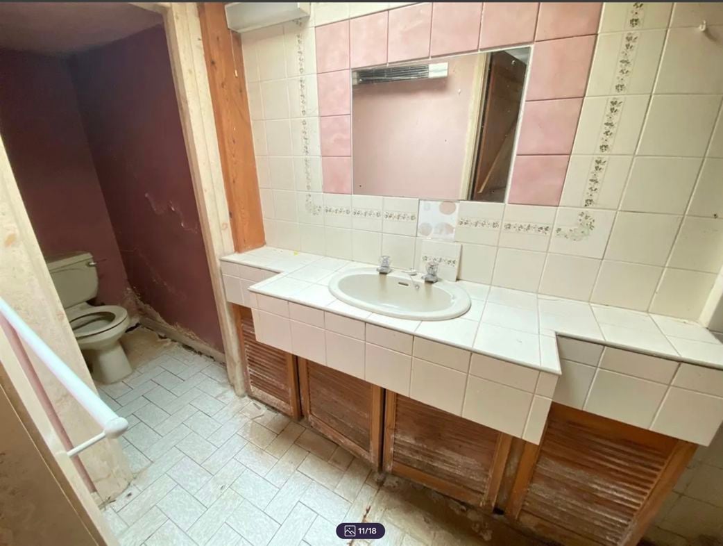 Property image 10 of 17