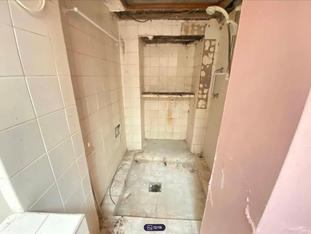 Property image 11 of 17