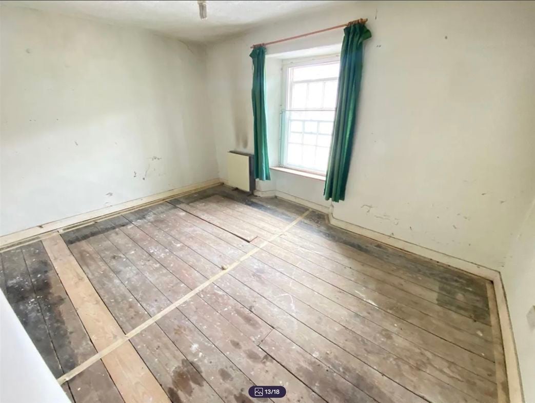 Property image 12 of 17
