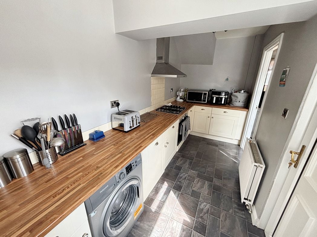 Property image 3 of 13