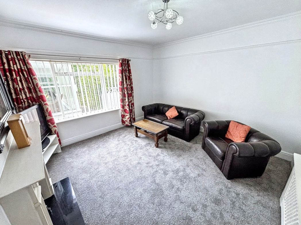 Property image 7 of 33