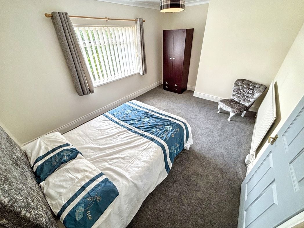 Property image 22 of 33