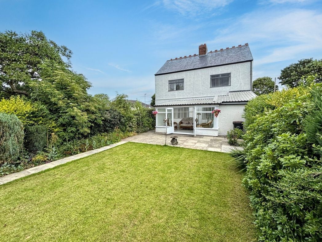 Property image 26 of 33