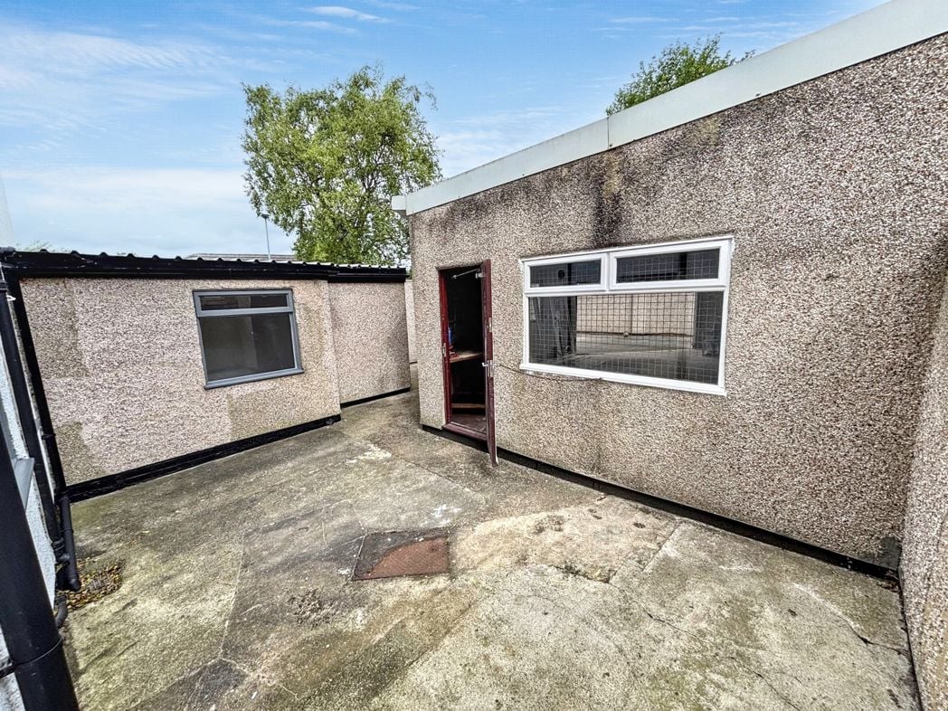 Property image 31 of 33