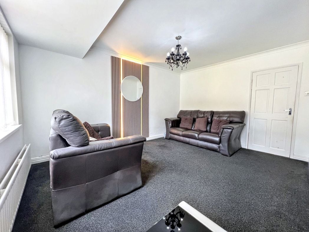 Property image 3 of 17