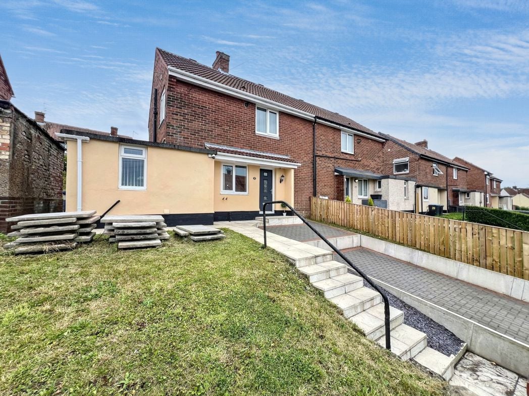 Property image 15 of 17