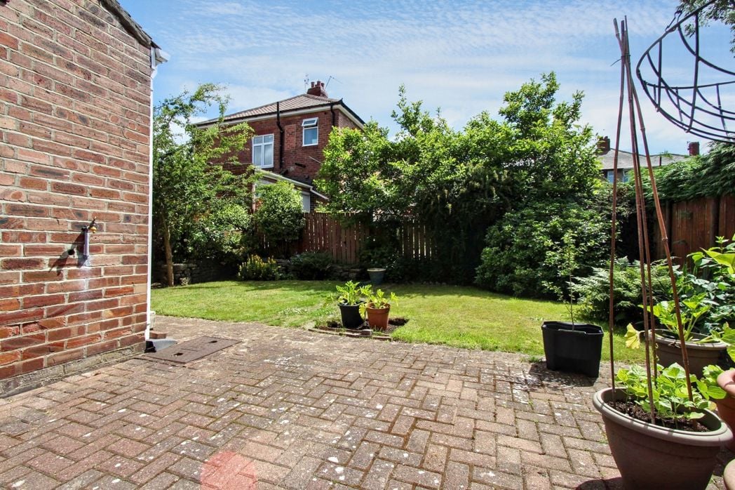 Property image 12 of 14