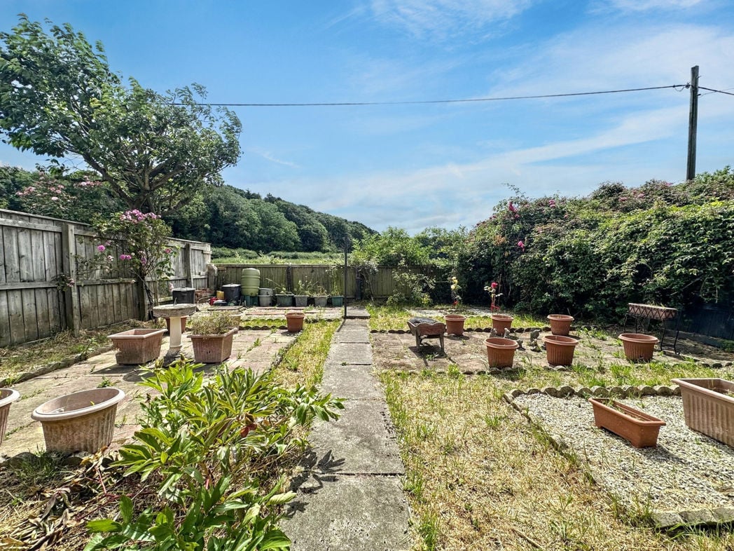 Property image 12 of 15
