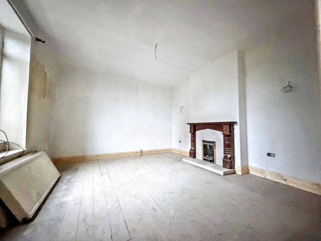 Property image 5 of 39