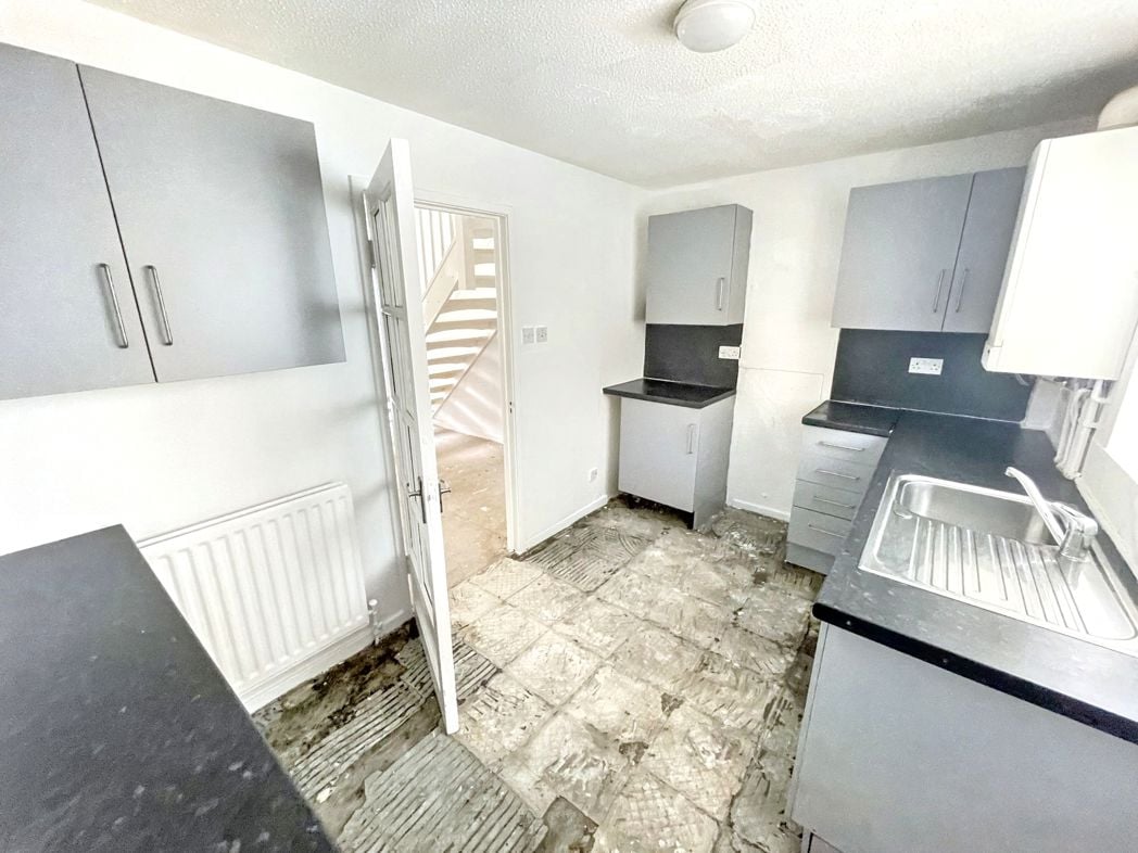 Property image 4 of 7