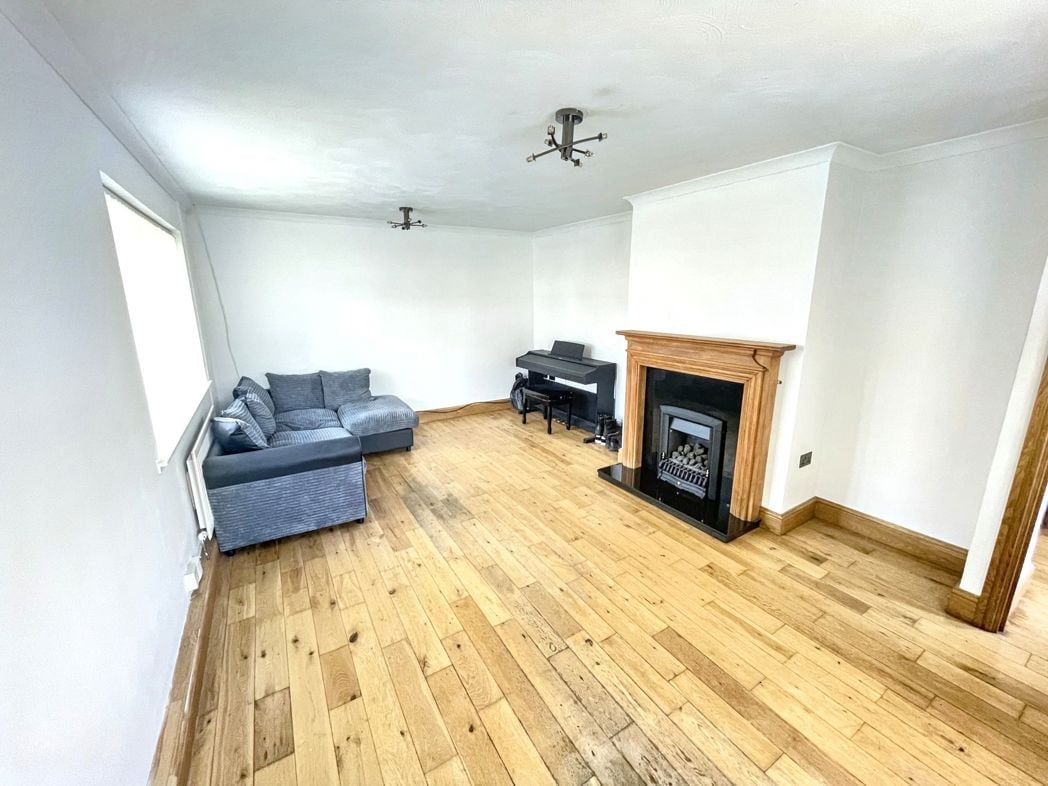 Property image 4 of 10