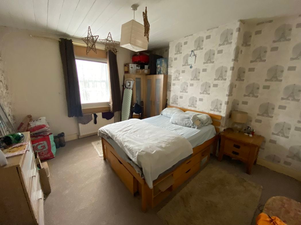 Property image 5 of 6