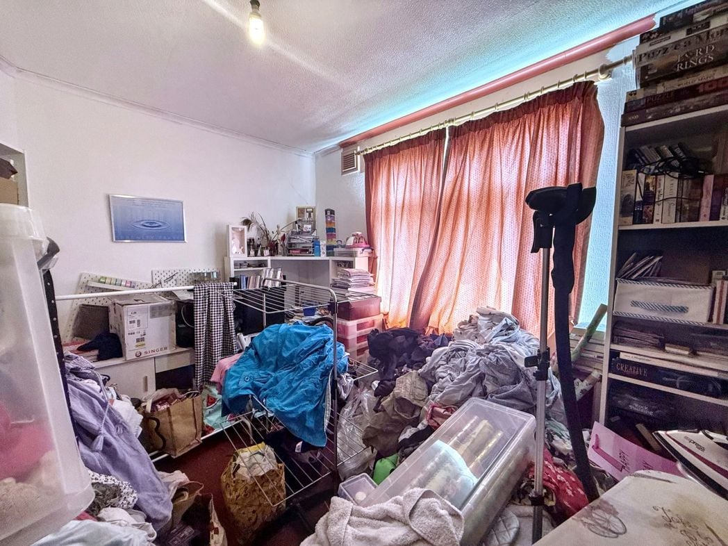 Property image 3 of 8