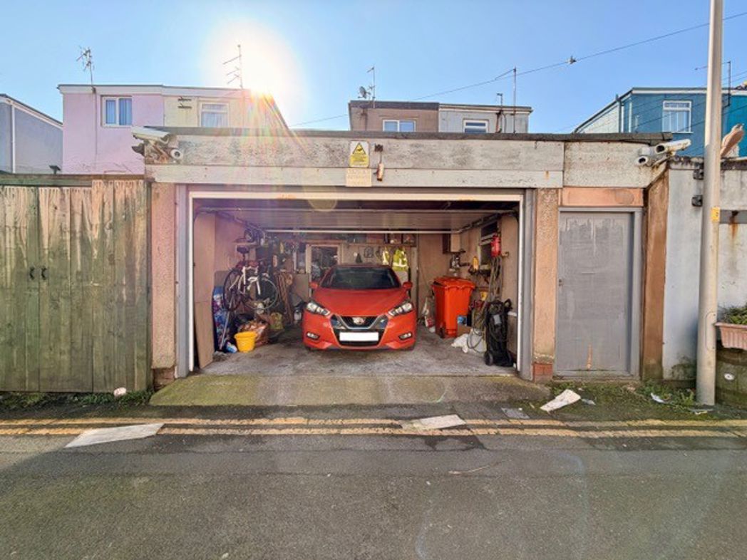 Property image 7 of 31