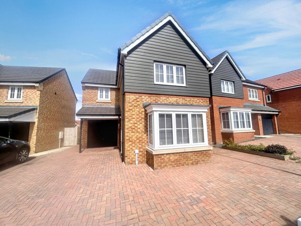 Property image 1 of 21