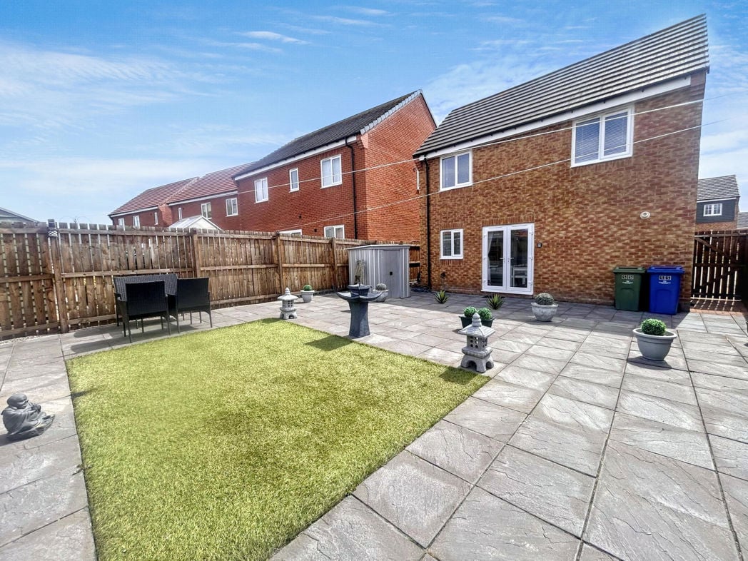 Property image 15 of 21