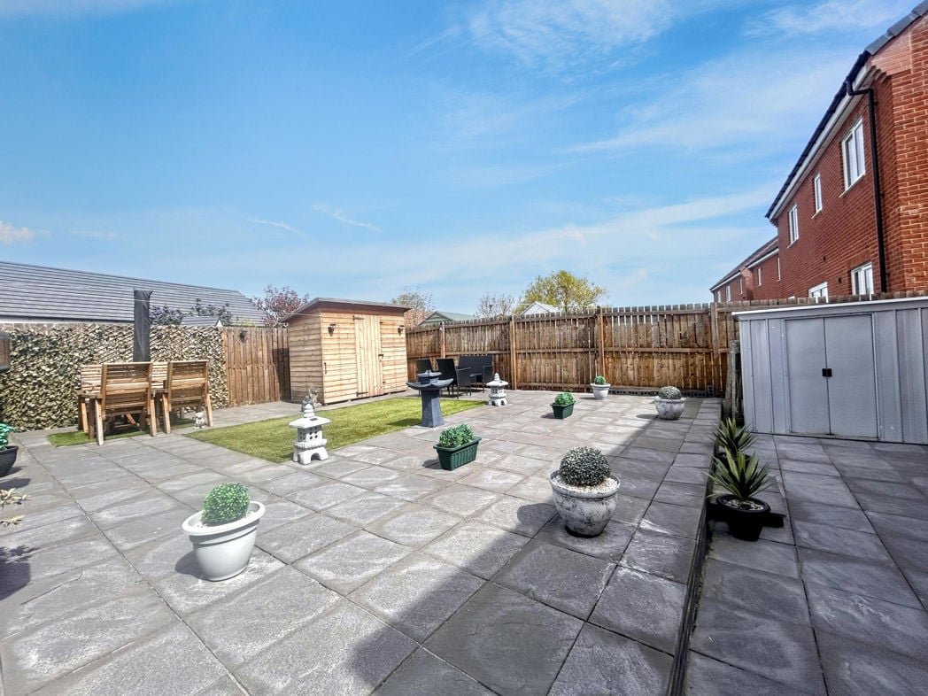 Property image 19 of 21