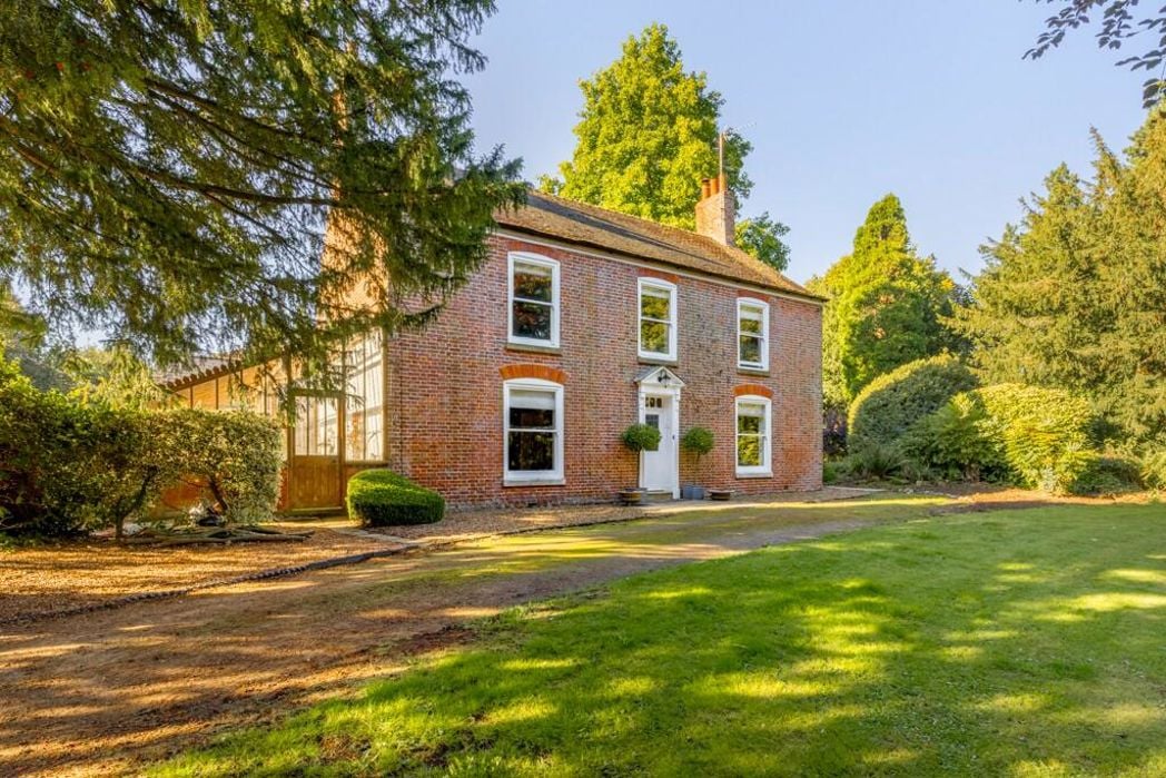 Property image 2 of 54