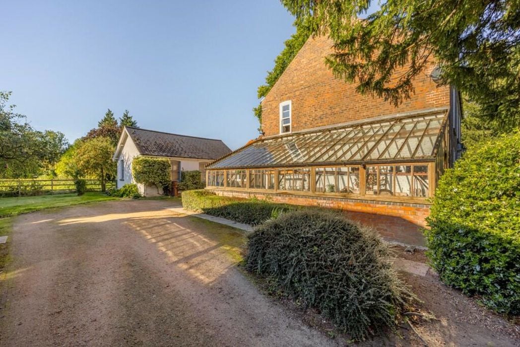 Property image 45 of 54