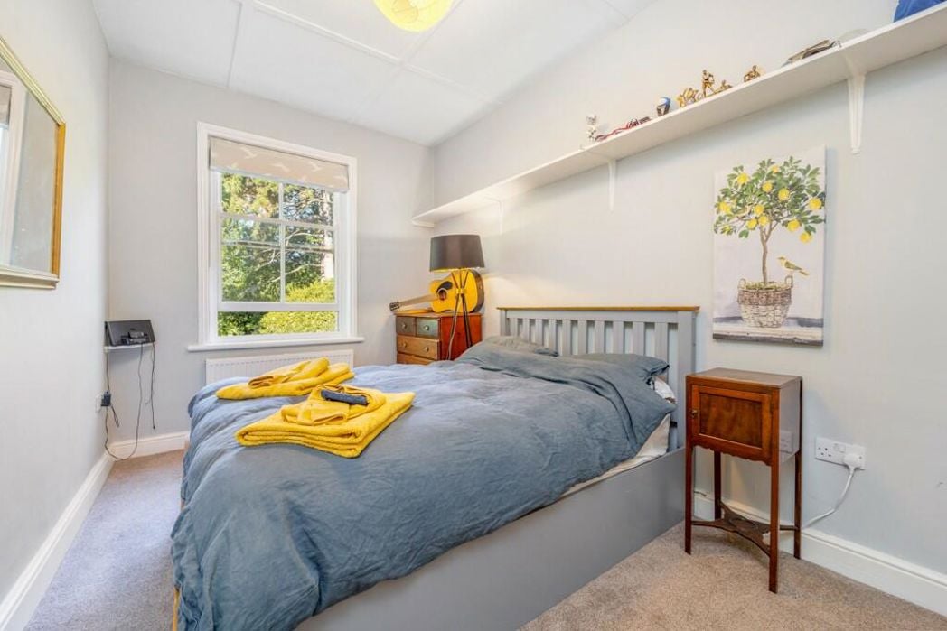 Property image 27 of 54