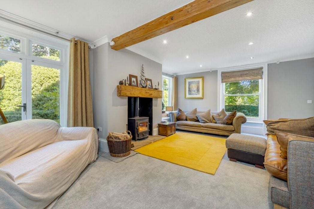 Property image 6 of 54