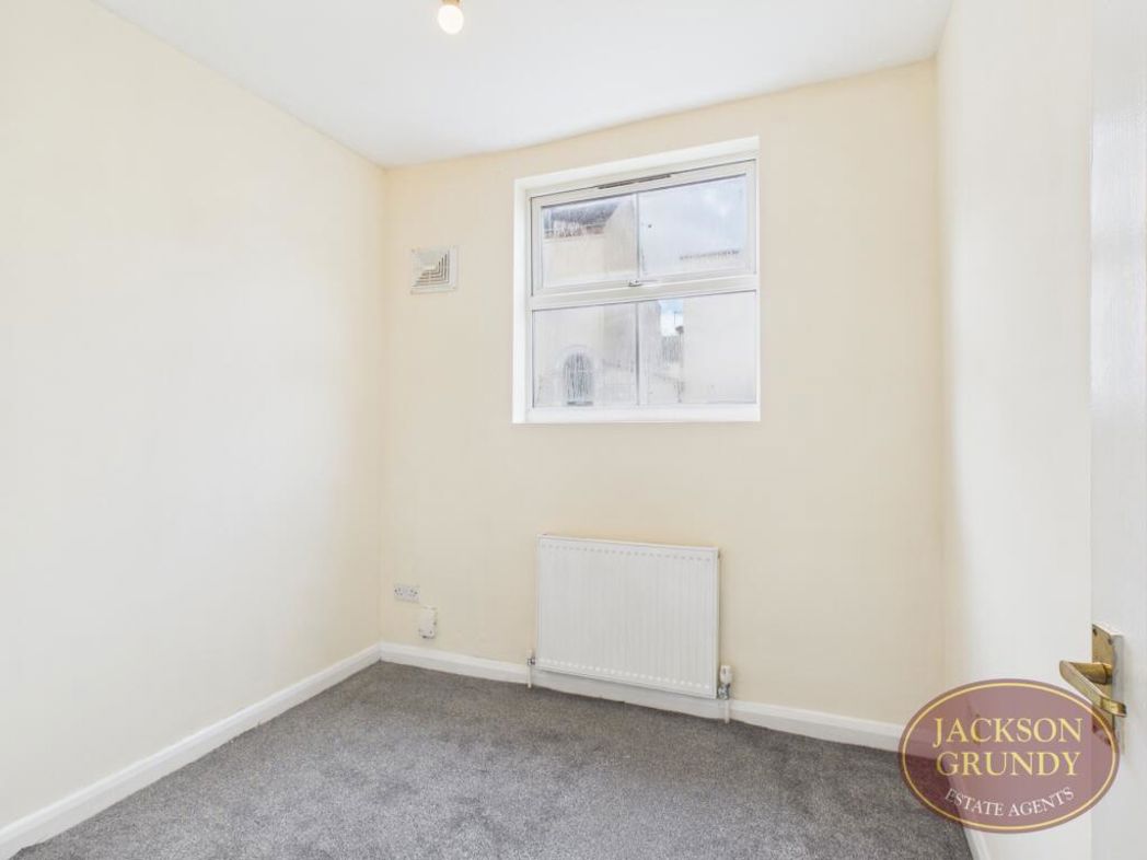 Property image 5 of 6